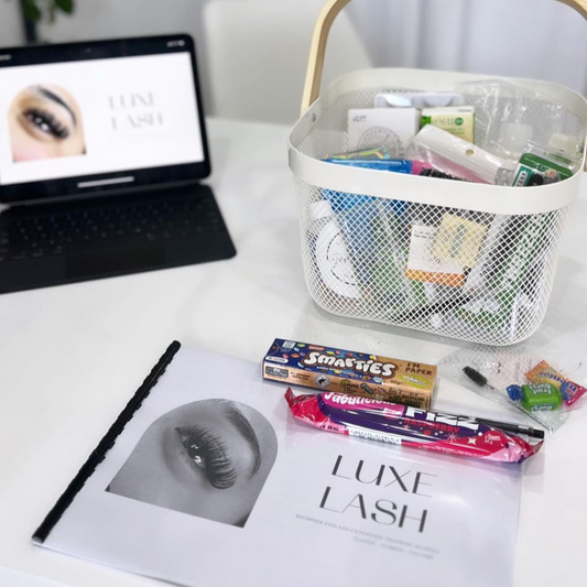 Training: Ultimate Brows & Lash Course